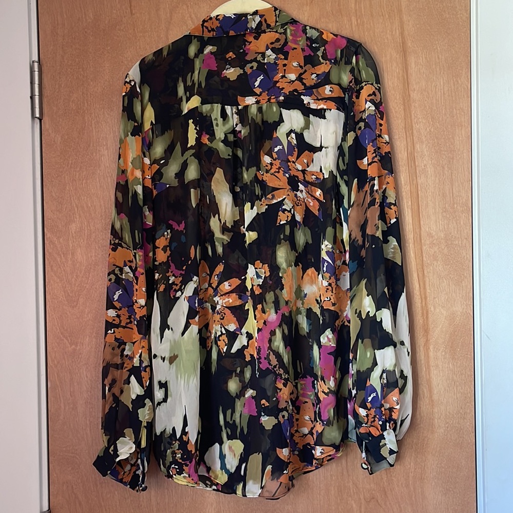 CAbi Ruffle Front Blouse #146 - Picture 4 of 4